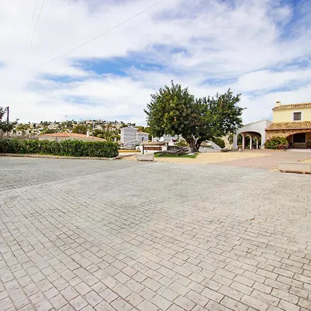 Melchora Villa
